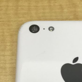 iPhone5c 背面カメラ