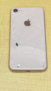 iPhone8 背面ガラス