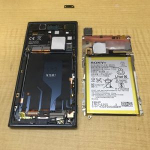 XperiaXZ バッテリー