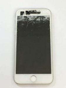 iPhone7 ガラス割れ