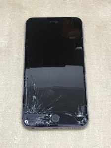 iPhone6Plus 画面割れ 液晶不良