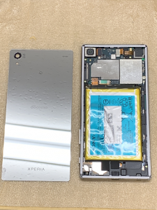 Xperia Repair 電源ボタン不良