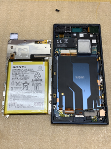 Xperia XZ Repair 水没修理