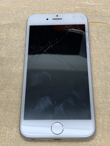 iPhone Repair 液晶破損