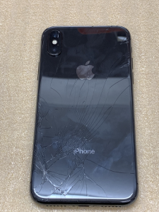 iPhone Repair 液晶画面 背面ガラス割れ