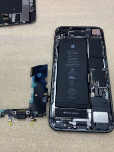 iPhone Repair 充電不良