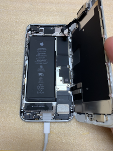 iPhone Repair 充電不良