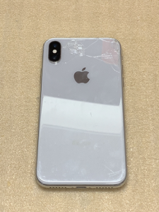 iPhone Repair 背面ガラス割れ