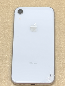 iPhone Repair 背面ガラス割れ