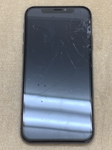 iPhone Repair 画面割れ修理