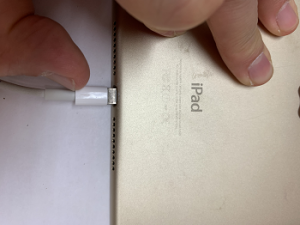 iPad Repair 充電コネクタ不良