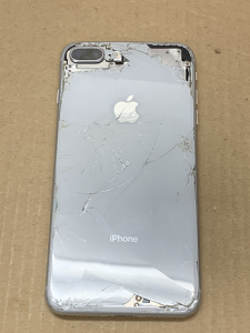 iPhone Repair 背面ガラス 