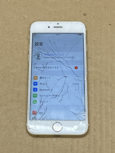 iPhone Repair ガラス割れ