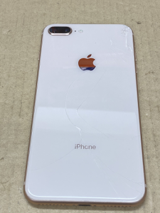 iPhone Repair 背面ガラス修理