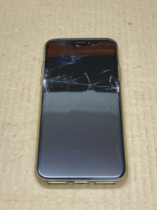 iPhone Repair ガラス割れ 液晶不良