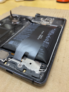 HUAWEI Repair バッテリー膨張