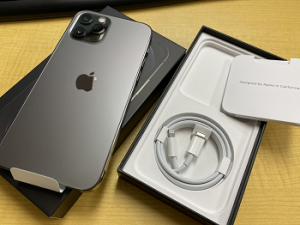 iPhone12Pro 入荷済み