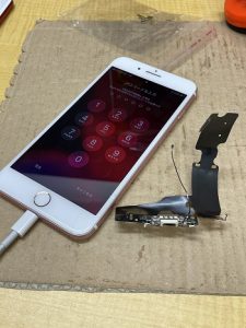 iPhone Repair 充電不良