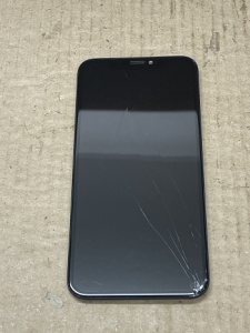 iPhone Repair ガラス割れ修理