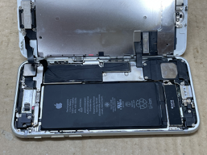 iPhone Repair 水没修理