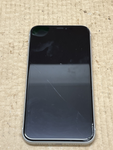 iPhone Repair ガラス割れ修理