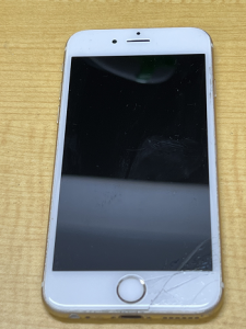 iPhone Repair ガラス割れ修理