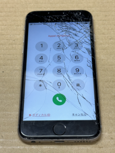 iPhone Repair ガラス割れ修理