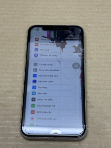 iPhone Repair ガラス割れ液晶不良