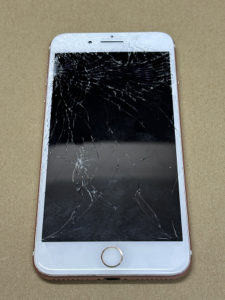 iPhone Repair ガラス割れ修理