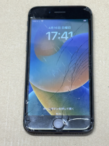 iPhone Repair ガラス割れ修理