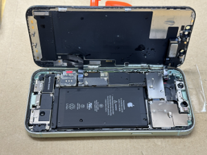 iPhone Repair 水没修理