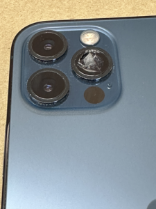 iPhone Repair リアカメラガラス修理
