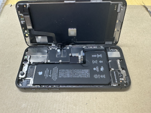 iPhone Repair バッテリー交換