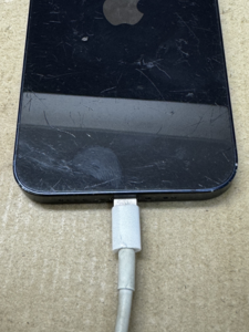 iPhone Repair 充電不良